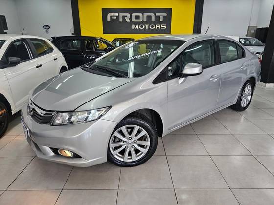 HONDA CIVIC 1.8 LXS 16V FLEX 4P AUTOMÁTICO HONDA CIVIC 1.8 LXS 16V FLEX 4P AUTOMÁTICO